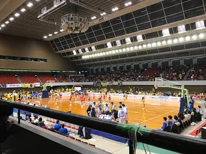 高松市総合体育館まで車で９分、3.6km