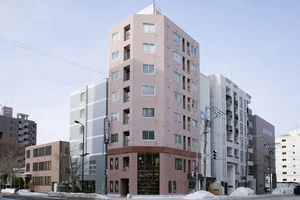 ※2026年3月、1階のテナントは退去しております。