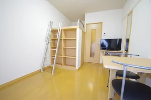 のマンスリーマンション・ウィークリーマンション「レオパレスプレズント 103(No.319637)」メイン画像