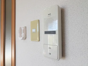 インターホン