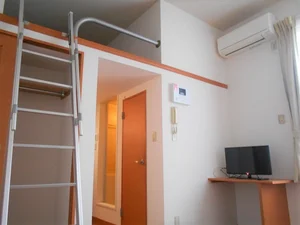 神奈川県のマンスリーマンション・ウィークリーマンション「レオパレス昴 106(No.330745)」メイン画像