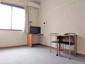 東大宮駅（埼玉県）のマンスリーマンション・ウィークリーマンション「レオパレス希望の丘 202(No.331440)」メイン画像