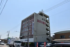 桶本家具店まで徒歩６分