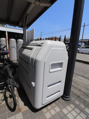 敷地内ゴミ捨て場　時間がない朝のごみ捨ても楽々していただけます！