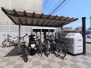 敷地内駐輪場　近場へのお出かけや通勤などに便利！