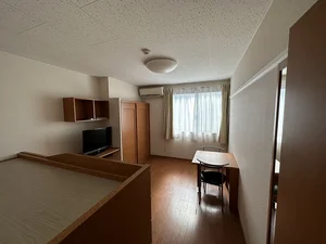 のマンスリーマンション・ウィークリーマンション「レオパレスＫＩＸ　２ 105(No.339736)」メイン画像