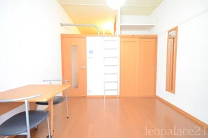 東福山駅（広島県）のマンスリーマンション・ウィークリーマンション「レオパレス敬愛 108(No.340407)」メイン画像