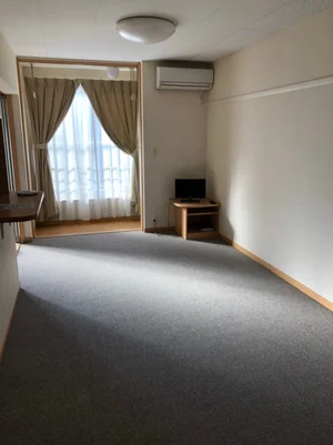 のマンスリーマンション・ウィークリーマンション「レオパレスシオン　Ｂ 204(No.341520)」メイン画像