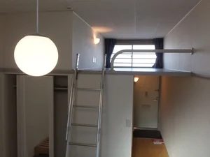 のマンスリーマンション・ウィークリーマンション「レオパレス丸山 201(No.342613)」メイン画像