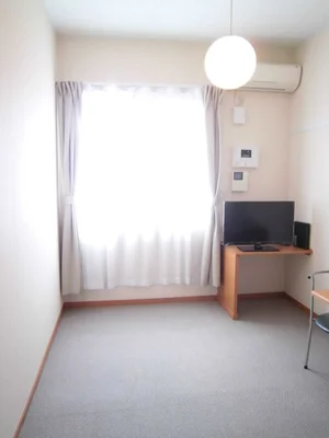 東北大学片平キャンパス周辺のマンスリーマンション・ウィークリーマンション「レオパレスフォレスト萩野Ⅰ 202(No.344551)」メイン画像