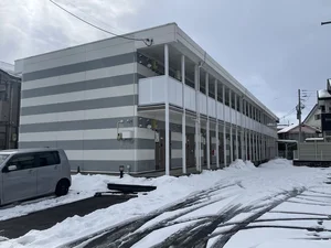 豊栄駅（新潟県）のマンスリーマンション・ウィークリーマンション「レオパレスＰｒｉｍａｌ 110(No.344764)」メイン画像