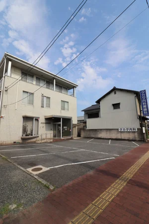 タカタ内科胃腸科まで徒歩8分