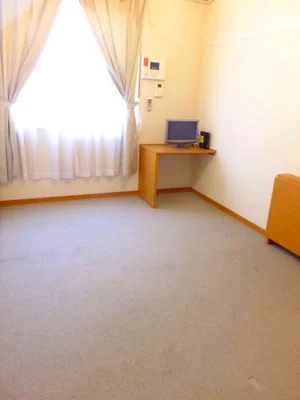 社会福祉法人恩賜財団済生会　千葉県済生会習志野病院周辺のマンスリーマンション・ウィークリーマンション「レオパレスタートルハウス　Ⅰ 205(No.345110)」メイン画像