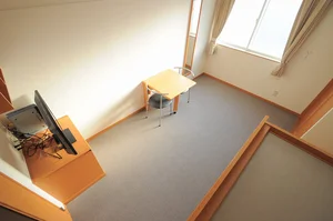 狐ヶ崎駅（静岡県）のマンスリーマンション・ウィークリーマンション「レオパレスオレンジコート 206(No.348417)」メイン画像