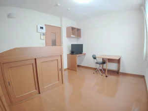 のマンスリーマンション・ウィークリーマンション「レオパレスマ　メゾン 110(No.348515)」メイン画像