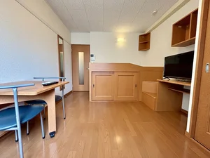 長野県のマンスリーマンション・ウィークリーマンション「レオパレススカイパーク　ナカヤ 210(No.349639)」メイン画像