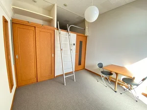 のマンスリーマンション・ウィークリーマンション「レオパレスカメリアⅢ 303(No.354643)」メイン画像