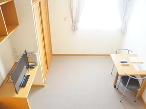 富山県のマンスリーマンション・ウィークリーマンション「レオパレスアルペン富山 207(No.359733)」メイン画像