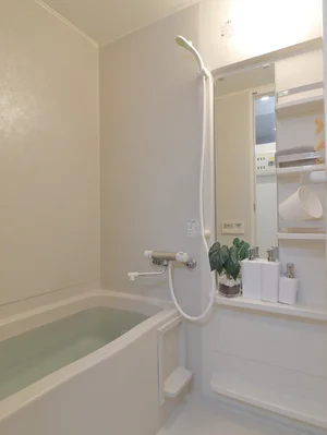 浴室・・・お風呂トイレ別のためゆっくり入浴出来ます　シャンプー・コンディショナー・ボディーソープなどすべて標準品！