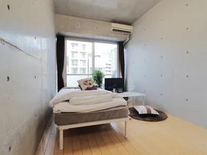 お洒落な人気物件です　エアコン有で一年を通して快適な温度でお過ごしいただけます！