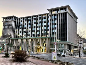 呉市役所まで徒歩９分