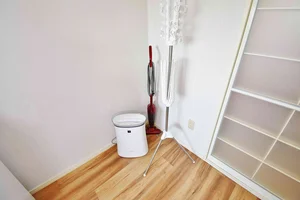 【家電画像】香川ウィークリードットコムでは、家電賃貸以上の暮らしを目指してます。洗濯機、冷蔵庫、テレビなど通常設備となります。