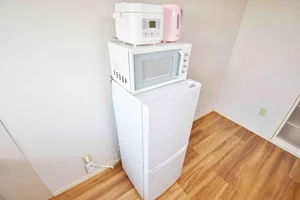 【家電画像】香川ウィークリードットコムでは、家電賃貸以上の暮らしを目指してます。洗濯機、冷蔵庫、テレビなど通常設備となります。
