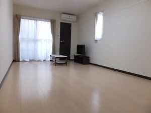 のマンスリーマンション・ウィークリーマンション「レオネクストアイリス倉富 102(No.362986)」メイン画像