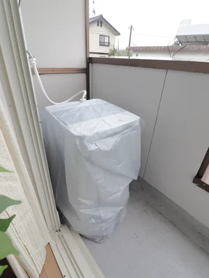 屋外洗濯機 コインランドリーに行かなくても洗濯ができて毎日清潔にお過ごしいただけます。