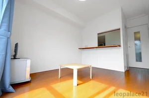 のマンスリーマンション・ウィークリーマンション「レオパレスメルベーユ 109(No.367790)」メイン画像