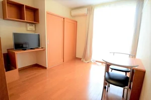 香川県のマンスリーマンション・ウィークリーマンション「レオパレスｐｉｎｅ　ｃｒｅｓｔ 104(No.367953)」メイン画像