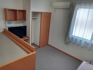 秋田駅（秋田県）のマンスリーマンション・ウィークリーマンション「レオパレスＬｉｂｅｒｔｙＢｅｌｌ 202(No.372099)」メイン画像