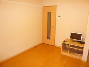 のマンスリーマンション・ウィークリーマンション「レオパレスフェリーチェ南新木 104(No.372202)」メイン画像