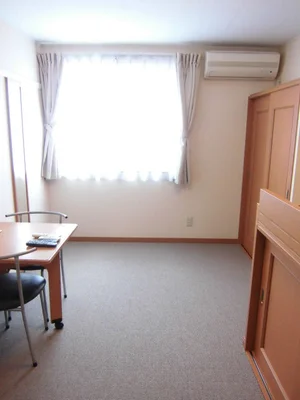 栃木県のマンスリーマンション・ウィークリーマンション「レオパレススカースデール 201(No.373844)」メイン画像