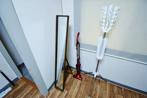 【掃除機完備】香川県観音寺市ウィークリーマンション・香川県観音寺市マンスリーマンションではビジネスホテルと違い、自宅と同じように生活できるのが強みの1つです。