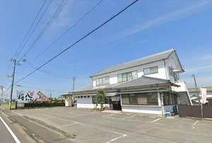 将八うどん 観音寺本店まで車で5分、2.5km｡