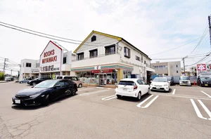 セブンイレブン 観音寺坂本店まで徒歩3分、220m｡