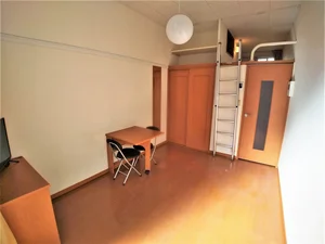 のマンスリーマンション・ウィークリーマンション「レオパレスフローラ 102(No.377534)」メイン画像