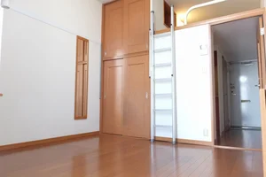 桐生大学周辺のマンスリーマンション・ウィークリーマンション「レオパレス桐生駅南 104(No.379788)」メイン画像