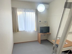 八坂駅（東京都）のマンスリーマンション・ウィークリーマンション「レオパレス美住 201(No.380861)」メイン画像