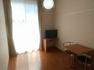 のマンスリーマンション・ウィークリーマンション「レオパレスカトレア 106(No.381114)」メイン画像