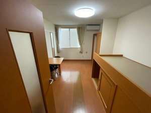のマンスリーマンション・ウィークリーマンション「レオパレスクレール　Ⅱ 202(No.382396)」メイン画像