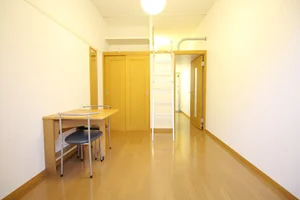 阪南大学本キャンパス周辺のマンスリーマンション・ウィークリーマンション「レオパレスＥＦＦＯＲＴ 106(No.384677)」メイン画像