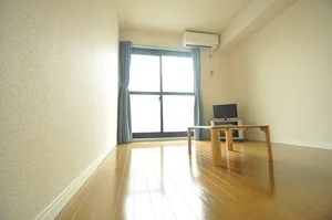 高岡市のマンスリーマンション・ウィークリーマンション「レオパレスみその 104(No.385235)」メイン画像