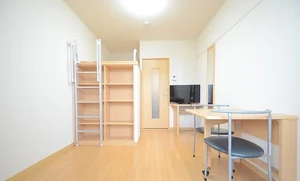 新潟県立大学周辺のマンスリーマンション・ウィークリーマンション「レオパレスａｉｒｐｏｒｔ 106(No.390435)」メイン画像