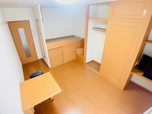 のマンスリーマンション・ウィークリーマンション「レオパレス鈴木 106(No.390784)」メイン画像