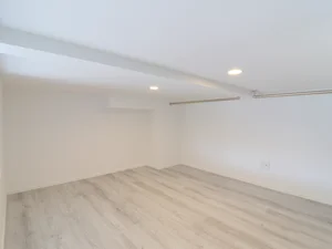 ロフト 広々! 寝室や収納スペース、室内干しなど 活用方法がいろいろとあり便利なスペースです!