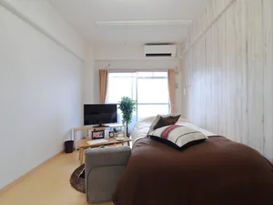 エアコン付きで季節関係なく快適にお過ごしいただけるお部屋!