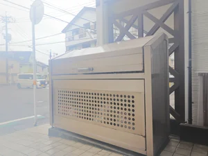 敷地内ゴミ捨て場