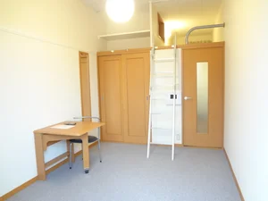 独立行政法人国立病院機構静岡医療センター周辺のマンスリーマンション・ウィークリーマンション「レオパレスグランヒル 202(No.391604)」メイン画像